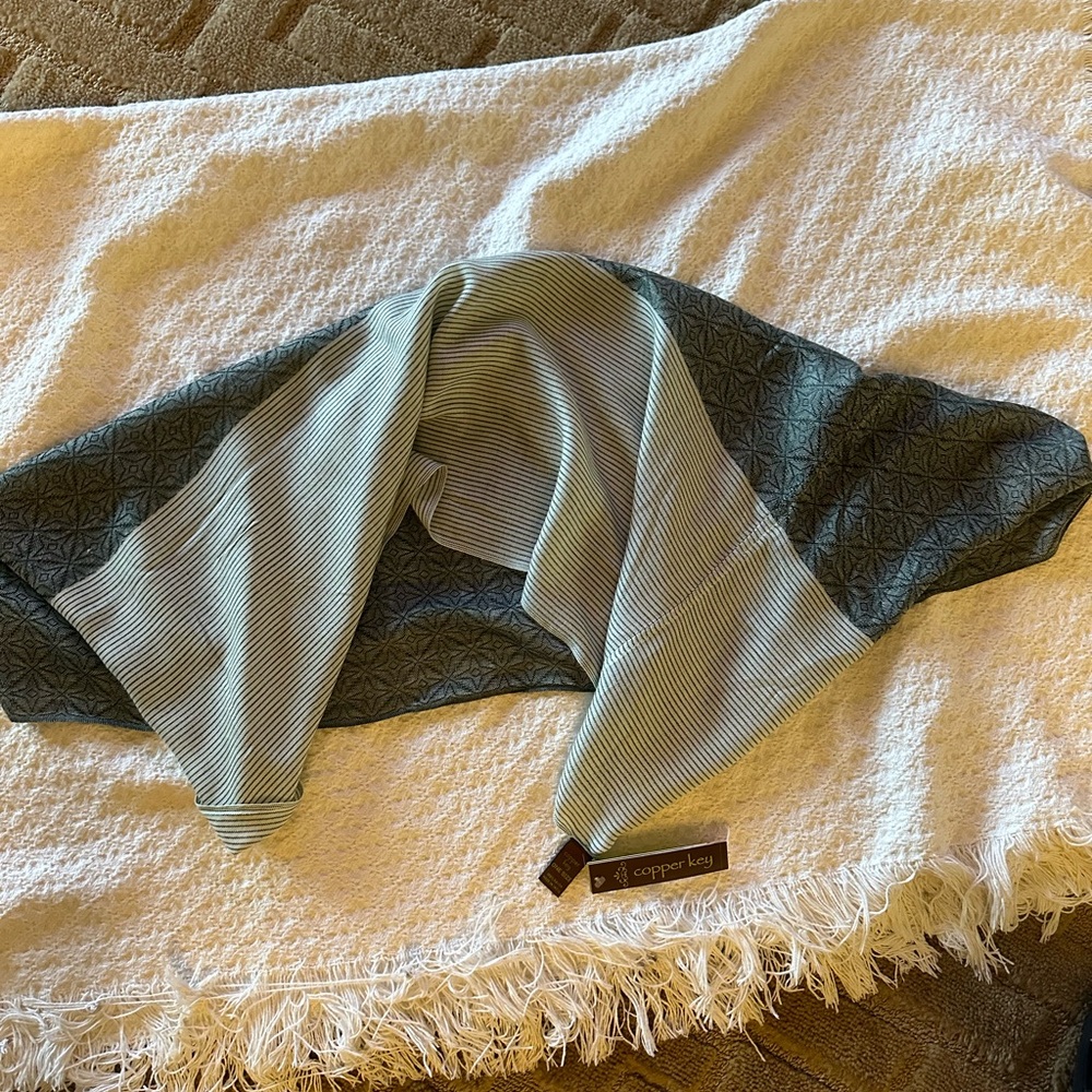 COPPER KEY SCARF
